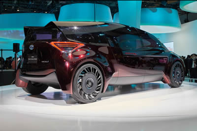 Toyota Fine Comfort Ride Hydrogen Fuel Cell Concept 
